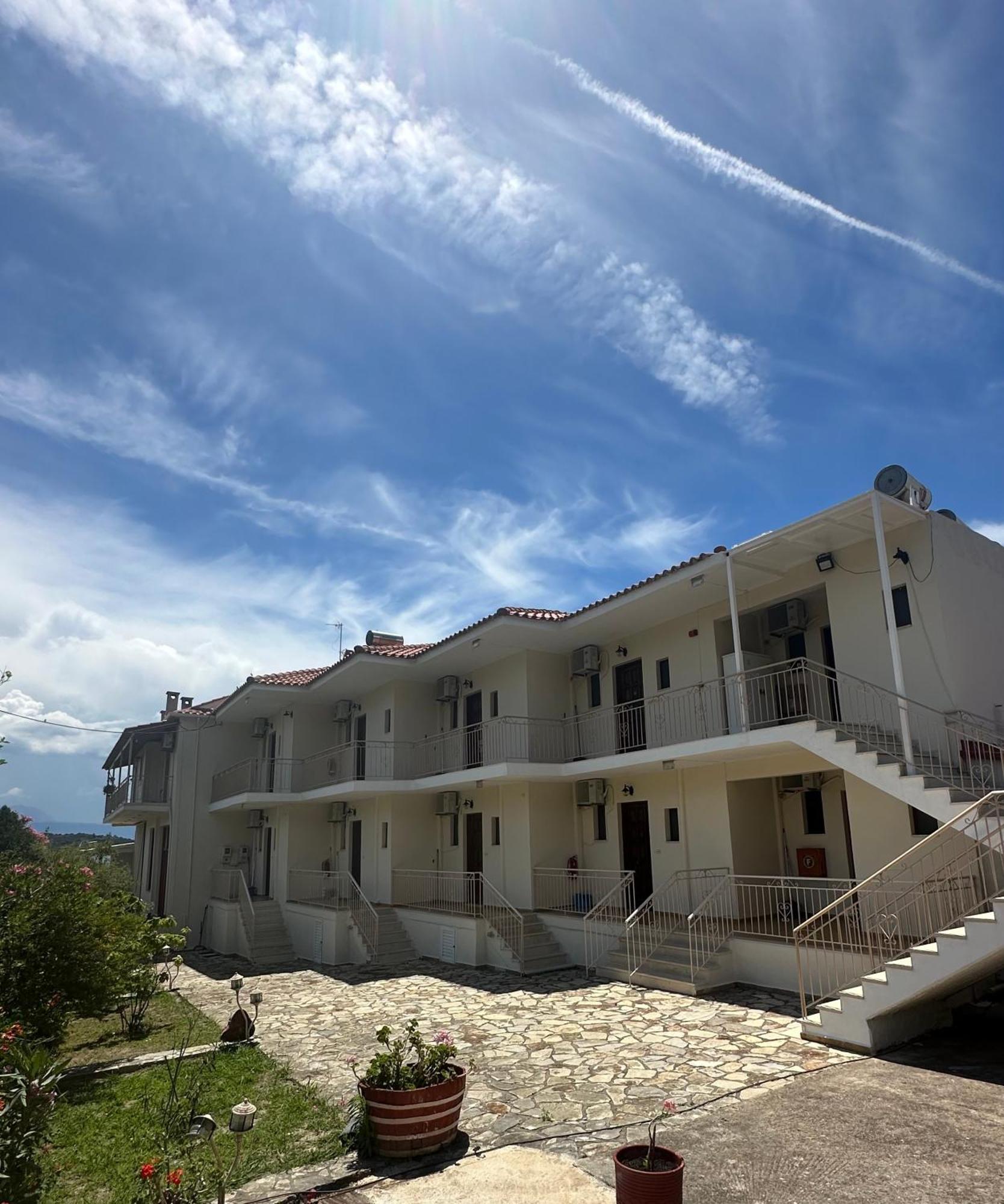 Evita Luxury Apartments Spilia  Экстерьер фото