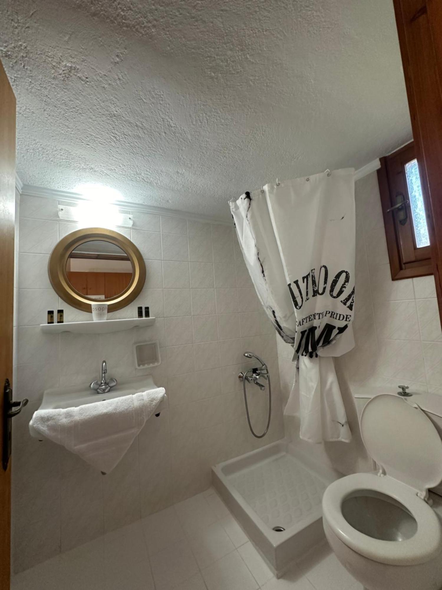 Evita Luxury Apartments Spilia  Экстерьер фото